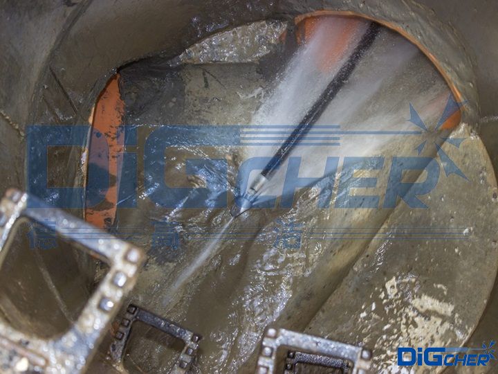 �ܵ���ϴ���^